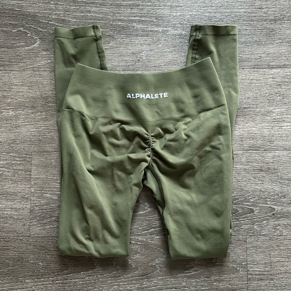 Alphalete Amplify Dusty Green Leggings
